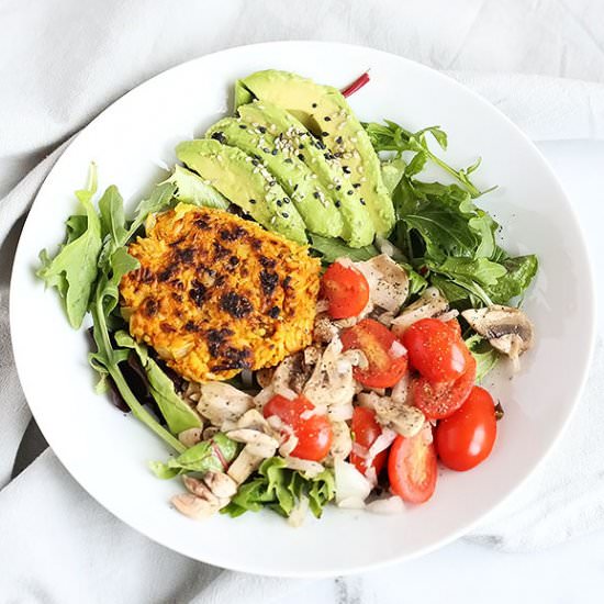 Healthy Curry Burger Salad Bowl