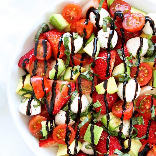 Avocado Strawberry Caprese Salad