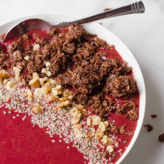 Tart Cherry & Spinach Smoothie Bowl