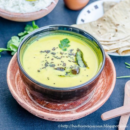 Fajeto | Gujarati Mango Kadhi