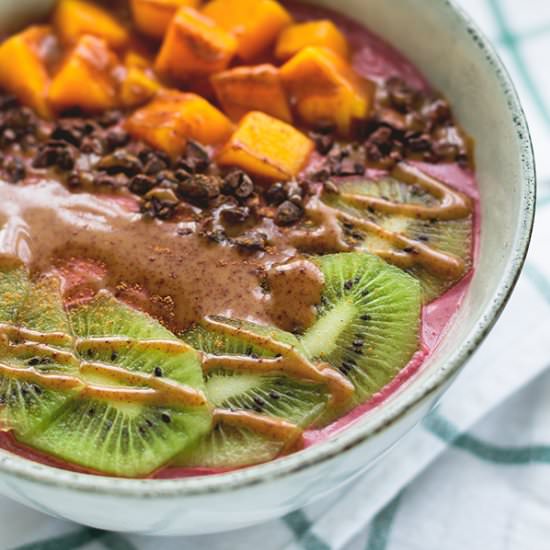 Raw Blackberry Buckwheat Porridge