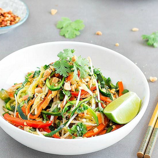 Easy and Healthy Pad Thai Zoodles