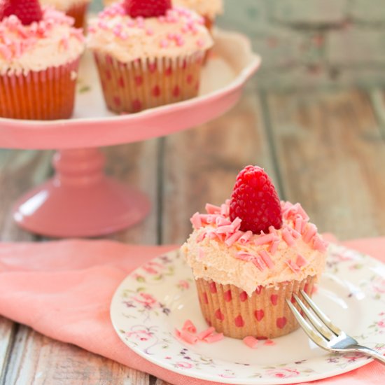 Rose Cupcakes w/ White Chocolate