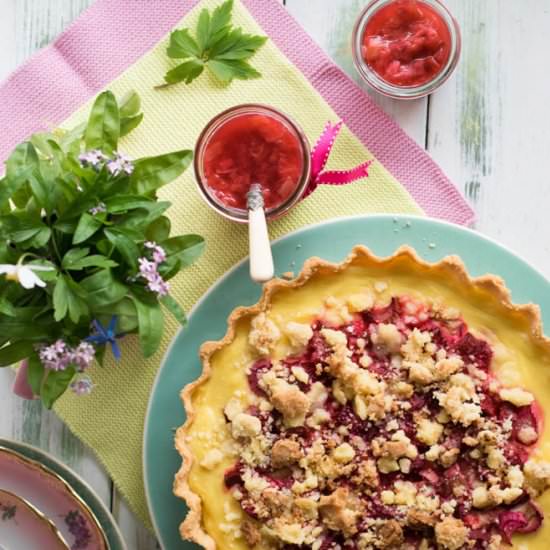 Rhubarb Custard Crumble Tarte