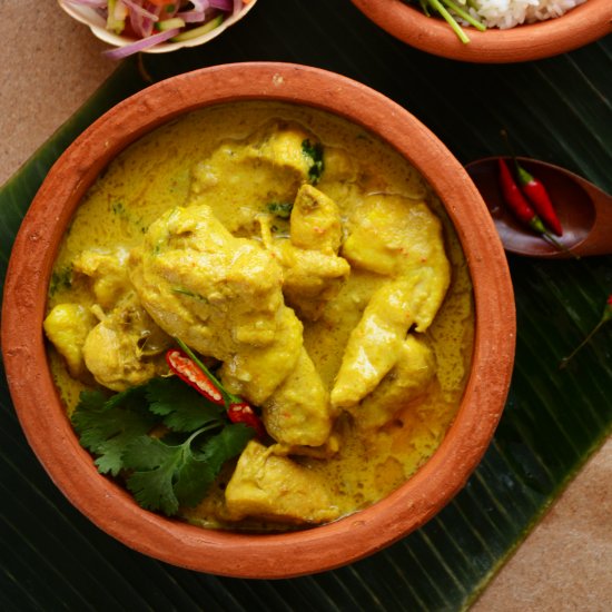 Cambodian Chicken Samlá Curry