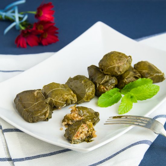 Stuffed Vine Leaves with Bulgur