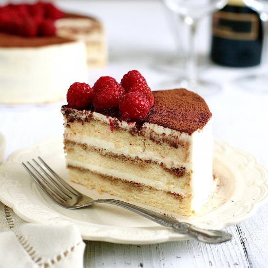 Tiramisu Cake