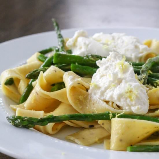 Lemon Ricotta Asparagus Papardelle