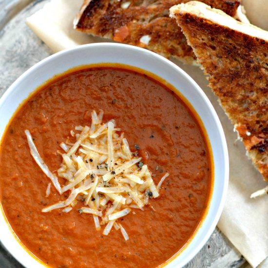 The BEST Tomato Basil Soup