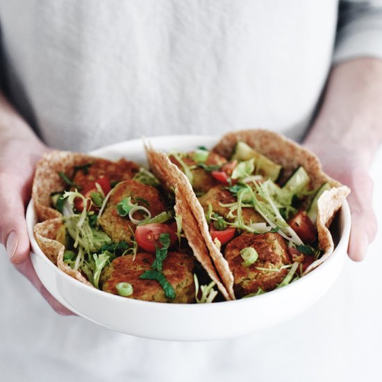 Tortilla wraps with falafel