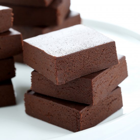 Healthy Paleo Chocolate Fudge