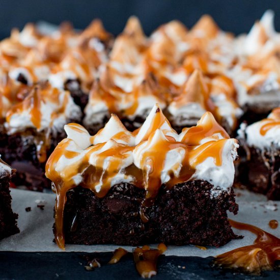 Salted Caramel Meringue Brownies