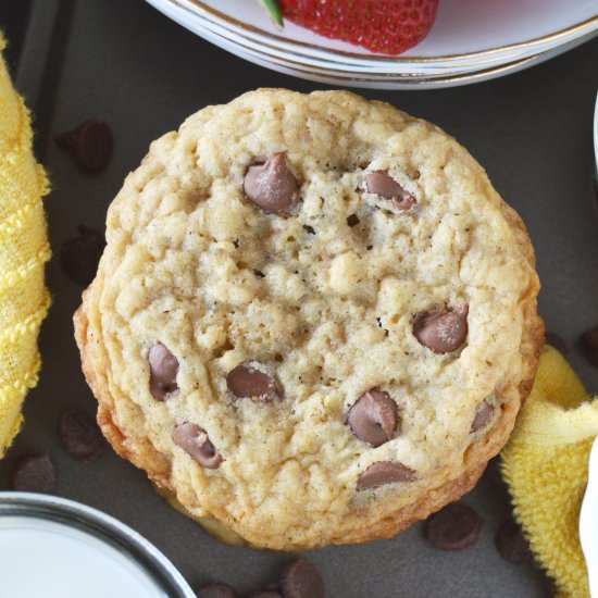 oatmeal chocolate chip cookies