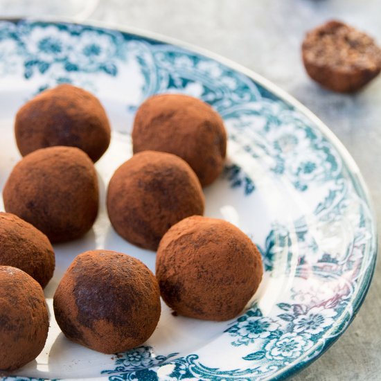 Chocolate, Coffee, and Hazelnut Balls