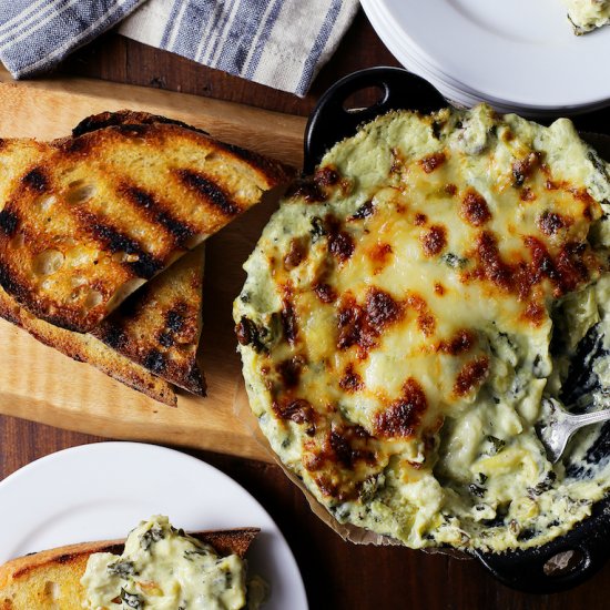 Creamy Cheesy Artichoke Kale Dip