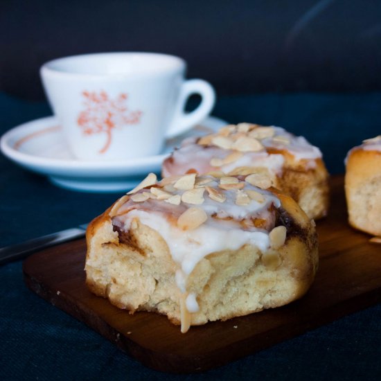 Buttermilk Cinnamon Buns