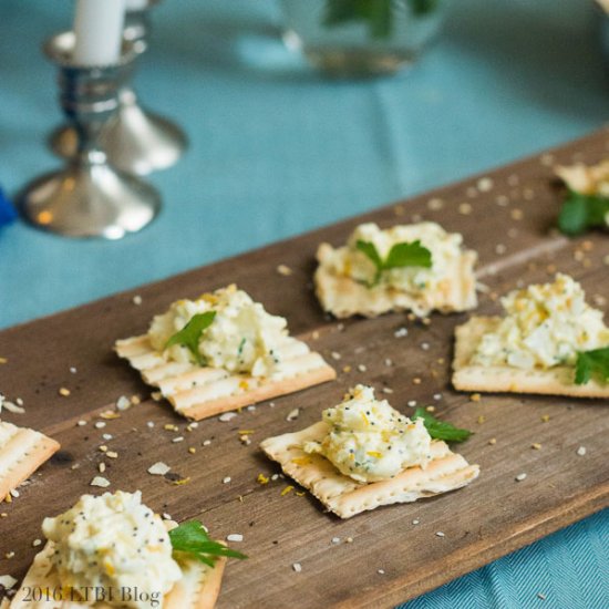 Everything Bagel Spiced Egg Salad