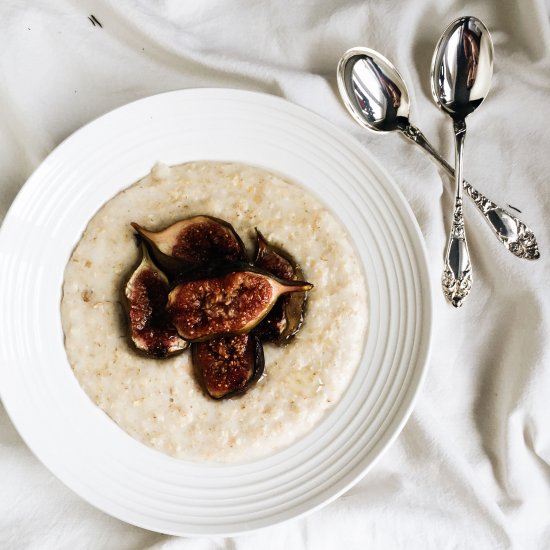 Oatmeal porridge & Slow Roasted Fig