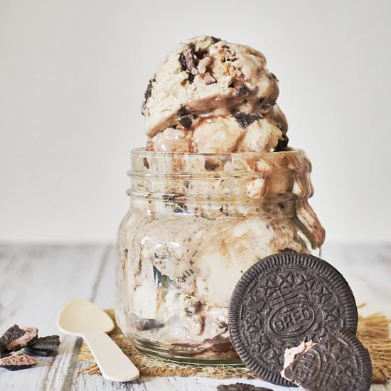 Tiramisu Cookies & Cream Ice Cream