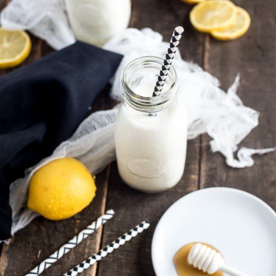 Coconut-Lemon Smoothie