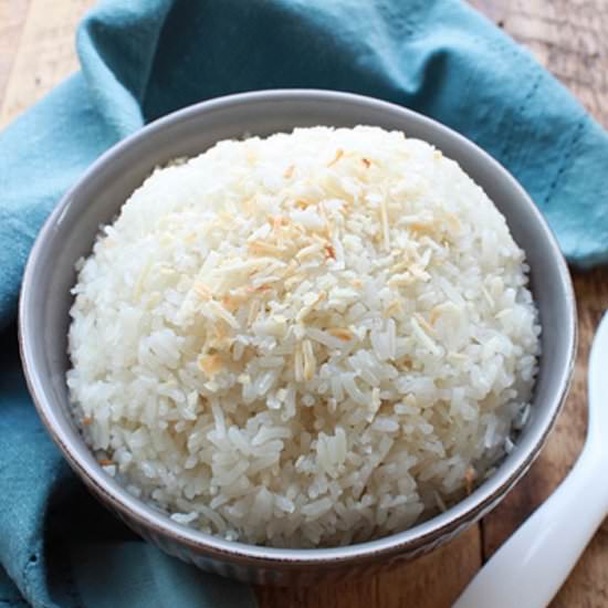 Rice Cooker Coconut Rice