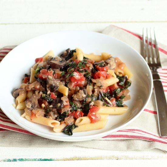 Creamy Mushroom, Kale, and Tomato Pasta