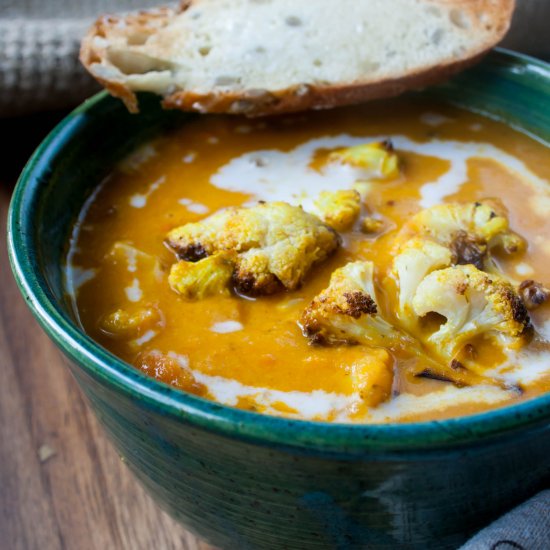 Curried Cauliflower Lentil Soup