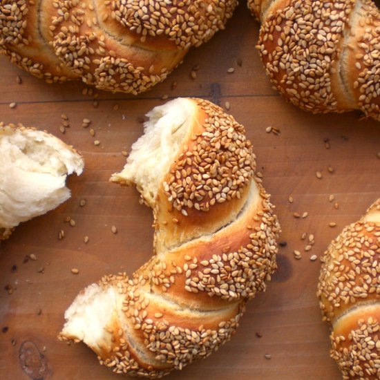 Greek Koulouria (Bread Rings)