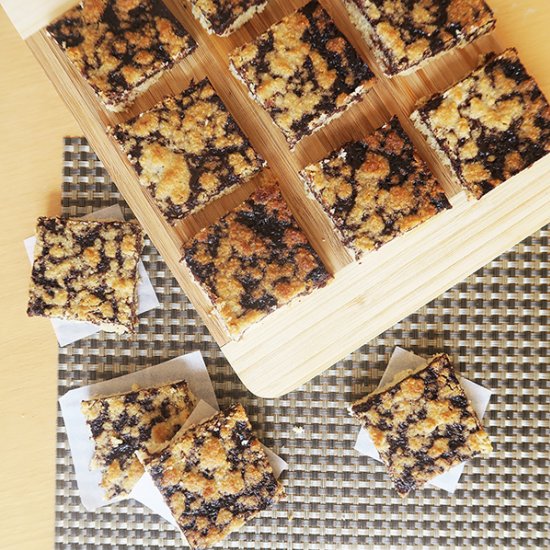 Paleo “Nutella” Crumble Bars