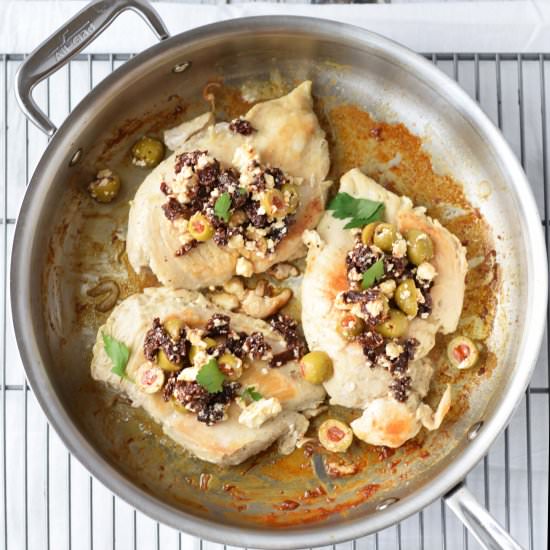 Skillet Chicken With Feta