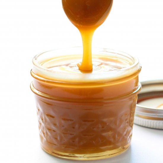 Easy Vegan Coconut Caramel Sauce