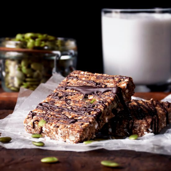 Easy No-Bake Energy Bars