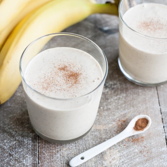 Almond Banana Oatmeal Smoothie