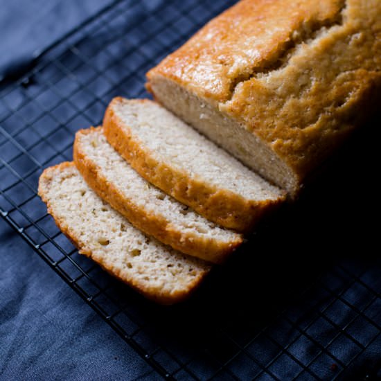 Banana Bread with Cinnamon