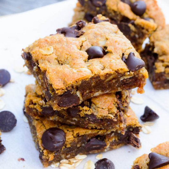 Flourless Oatmeal Cookie Bars