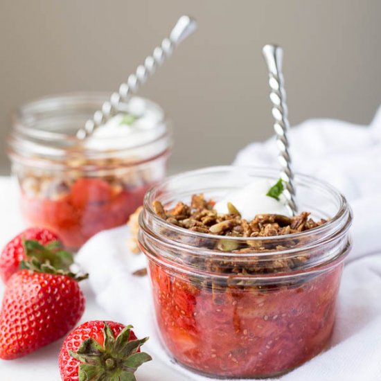 No-Bake Strawberry Crumble