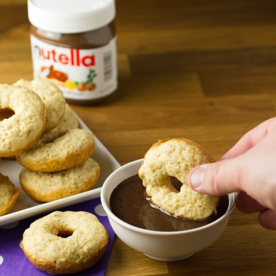 Baked Donuts with Nutella Gravy