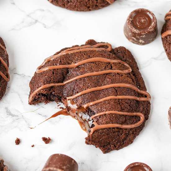 Rolo Stuffed Cookies