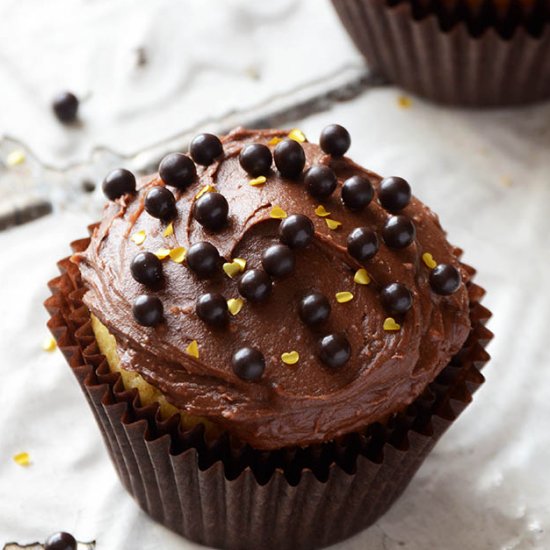 Yellow Cake Cupcakes for Two!