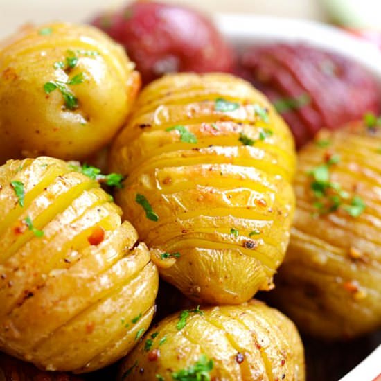 Garlic Roasted Potatoes