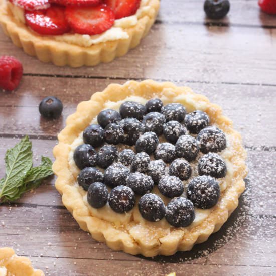 Lemon Berry Mascarpone Tarts