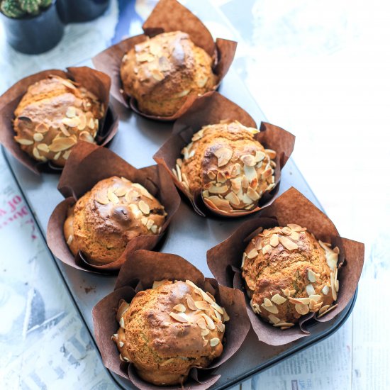 Almond muffins