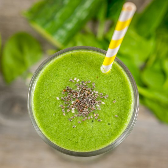 Cucumber & Spinach green smoothie