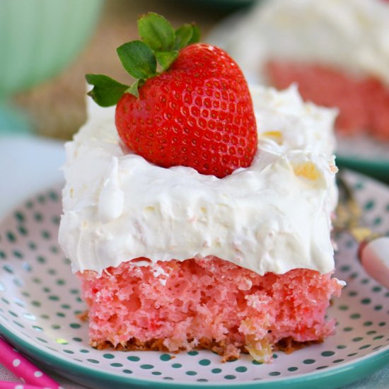 Easy Strawberry Pineapple Cake