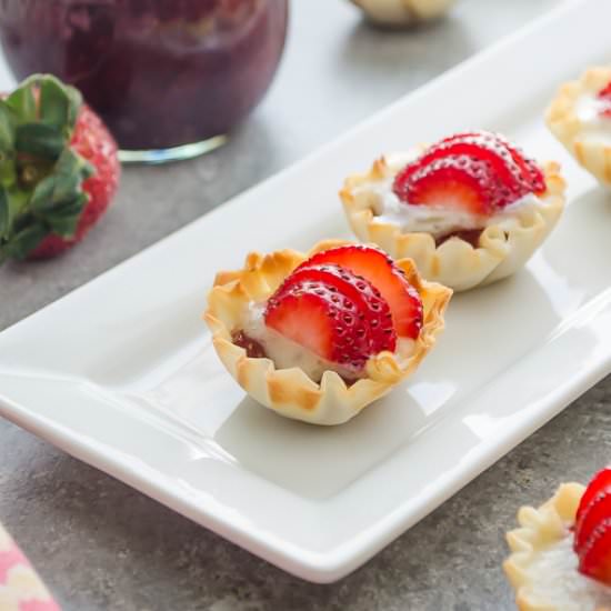 Strawberry Brie Bites