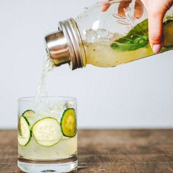 Refreshing Cucumber Rickey Cocktail