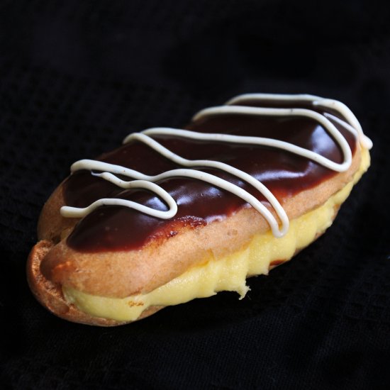 Classic Éclairs