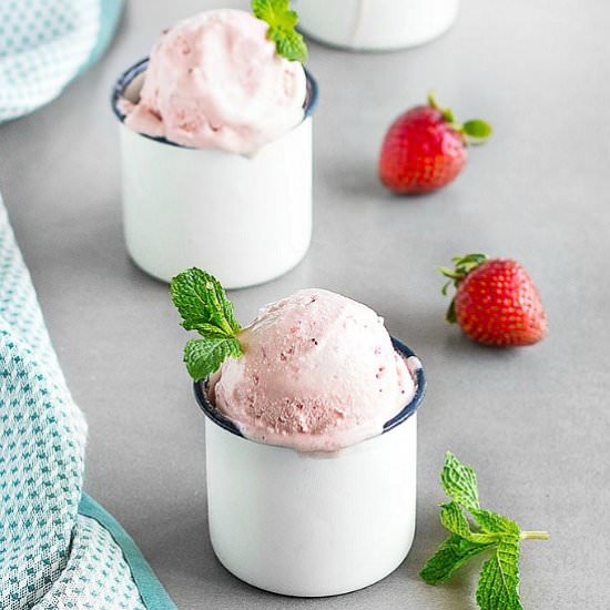 Strawberry Banana Ice Cream