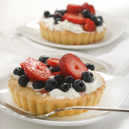 Berries and Cream Tartlets