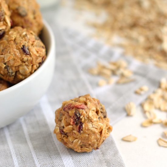 No Bake Peanut Butter Oatmeal Bites